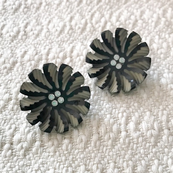 Vintage 50s Floral Blossom and Rhinestone Clip-On Earrings - Picture 1 of 6